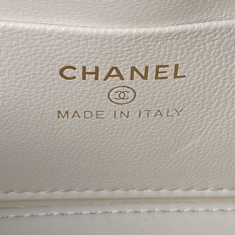 Ch**el cosmetic bags